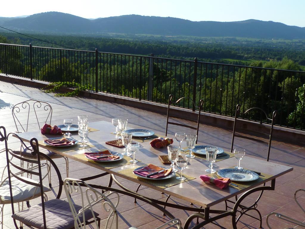 Bed And Breakfast La Maison De Nathalie Les Mayons Ngoại thất bức ảnh