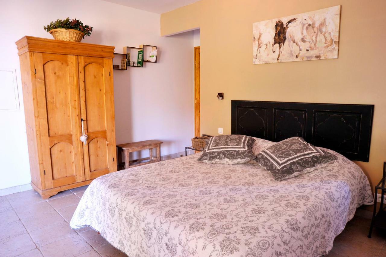 Bed And Breakfast La Maison De Nathalie Les Mayons Ngoại thất bức ảnh