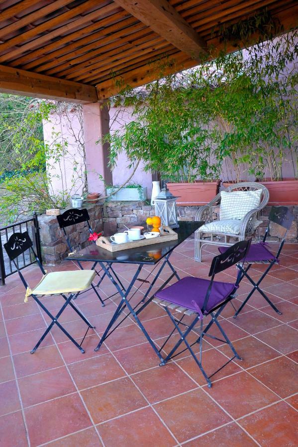 Bed And Breakfast La Maison De Nathalie Les Mayons Ngoại thất bức ảnh